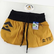 T8 WOMEN SHERPA SHORTS GOLD