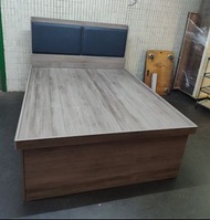 陳列品5尺油壓床 209*157*136cm (床褥 191*152cm) #2403127