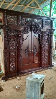 gebyok kayu jati /FURNITURE JATI JEPARA MEBEL JATI JEPARA MEBEL UKIR JEPARA MEBEL INDONESIA