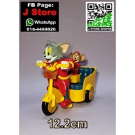Tom and Jerry figure 2 ( J Store )