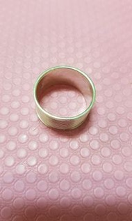 新淨 簡約 薄裝闊身 手翹銀線花 20mm 925 silver 介子