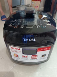 Tefal 智能萬用鍋 Serie EPC12-A