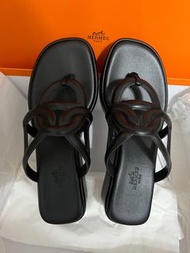 Hermes 拖鞋