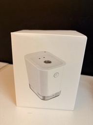 齊包裝 未用過 充電自動感應酒精噴霧機 不連酒精 可自行遮蓋QBE標誌
