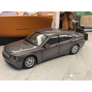 KYOSHO 1/18 BMW BMW 745i Alloy Car Model Gray