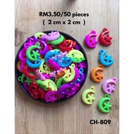 RM3.50/50 keping : CH-809 - Azimat - Charm - 2 cm x 2 cm