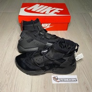 SEPATU NIKE HUARACHE GRIF TRIPEL BLACK