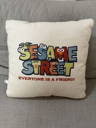 印有Sesame Street 圖案抱枕含芯靠墊客廳輕奢沙發靠枕床頭靠墊 抱枕含芯靠垫客厅轻奢沙发靠枕床头靠垫