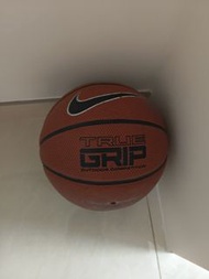 Nike True Grip 籃球