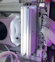 Corsair Dominator Platinum RGB 記憶體