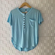 Short oval Buttoned Tops For Women Plain Pockets / Women's Shirts / Tops Shirts For Women