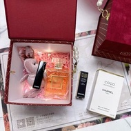 順豐包郵 CHANEL香奈兒紅色禮盒CoCo小姐經典香水100ml禮盒➕按壓58# 按壓口紅 許願兔+浪漫燈帶、