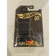 Hot Wheels 55th Anniversary Pearl & Chrome Porsche 993 GT2 diecast car