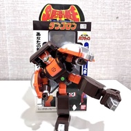 Iron Armored Little Treasure Ball Dragon Shark Pepper Capuda Toy Deformed Cockroach Boy Bully Nostal