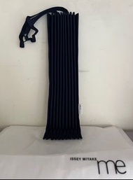 Issey miyake me 皺褶包 樹幹包 tote bag navy blue
