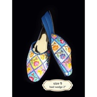 Size 9/ Eur 39/ 26cm: Peranakan Nyonya Beaded Slippers (Kasut Manek)