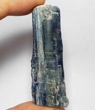 พลอย ก้อน ไคยาไนท์ ดิบ แท้ ธรรมชาติ ( Unheated Natural Rough Kyanite ) หนัก 194 กะรัต