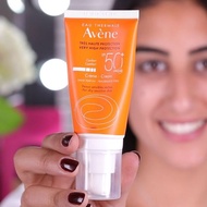 KEM CHỐNG NẮNG CHO DA NHẠY CẢM AVENE VERY HIGH PROTECTION CREAM SPF50 50ML CHÍNH HÃNG - 7719