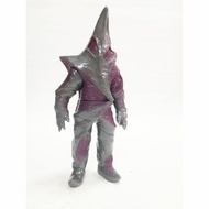 Second Hand Good Condition There Are Some Scratches. Is A Pump Under The Foot. Soft 6-6.5 Inches Sta