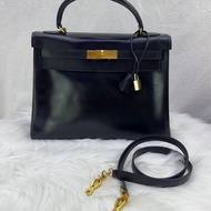 Hermès Vintage Black Box Kelly 32Retourné Gold Hardware,