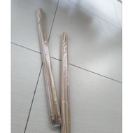 Black Bird Cage Bars Size 3mm Length 55cm to 60cm 1 Pack Contains Approximately 100 White Bars