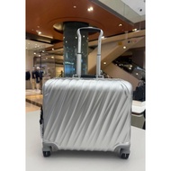 2025   14 inch suitcase, luggage compartment