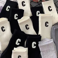 [9.60,000 People Collection] C Letter Socks Women's Mid-Tube Vertical Stripes Slimmer Look ins Versa