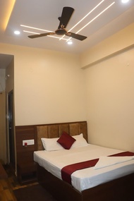 THE LOGIN HOTEL