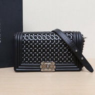 CHANEL Leboy中號25黑色羊皮/漆皮20開銀扣編織肩背包