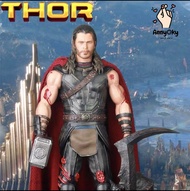 Avengers live-action version of Thor 3 Ragnarok 1:6 Thor static battle damage hand-made model orname