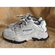 Second-Hand Discovery Shoes Size 43 Length 27.5 cm.