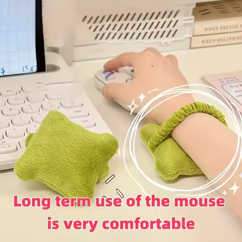 1pc Wrist Support Mouse Pad with a Small Pillow, a Must-Have for Office Wrist Protection, with Suppo