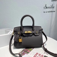 BK20 cm Togo (8นิ้ว) กระเป๋าถือแฟชั่นสะพายข้างผู้หญิง กระเป๋า ฟรีของแถม