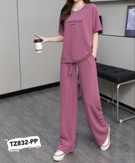 ส่งเร็ว ชุดกางเกงขายาว เสื้อผ้าแฟชั่นผู้หญิง ชุดเซต 2 ชิ้น (เสื้อ+กางเกงขายาว) ชุดเซทสีพื้ีนเเขนสั้น