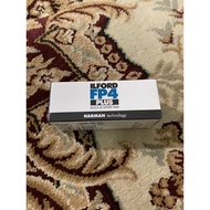 120mm Ilford FP4 Plus 125 ISO Black And White Film For Analogue Cameras ( Vintage BW Film )