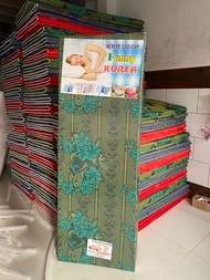 Nệm xếp PE dày 3 cm(kích thước 1m6 *2m)gấp 3 tấm