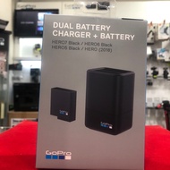 GoPro Dual Battery Charger +Battery