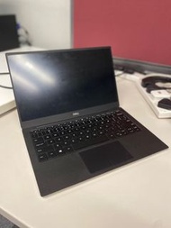 Dell XPS 13 7390 ( i7-10710U / 8GB RAM / 500 GB / Windows 10 / 1920x1080 FHD)