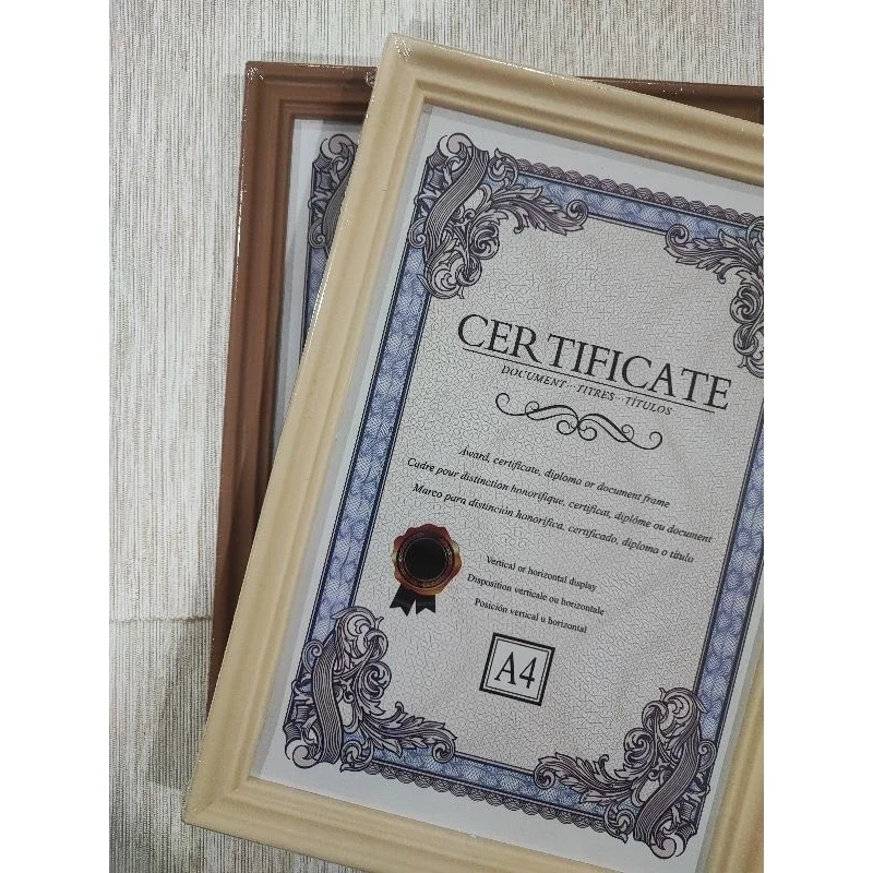 hot🔥【Random style】]A4 Certificate Frame Home Decor Photo Cert Frame  A4相框文凭毕业证书照片 A4 Frame Sijil Gam