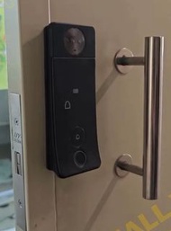 🌟香港行貨連安裝🌟 KLOCKI 掩趟鐵閘智能鎖 鐵閘電子鎖 歡迎查詢  另有大量型號款式可介紹