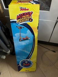 迪士尼米奇老鼠跑車滑板車