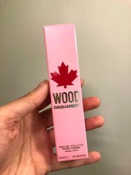 🈹️🛍 專櫃正貨 💕 Dsquared2 Wood Pour Femme Eau De Toilette Travel Spray 0.3 Oz/ 10 Ml 😮🎉🎉香港機場 免稅店限定‼️😎官網原價