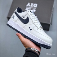 Fashion trend: Air Force 1 '07 Low white and blue three-hook low-top casual sneakers AM1588-008