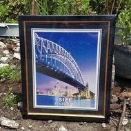 Photo frame type 211 black gold size 20x20 and 20x25 without border, using standing