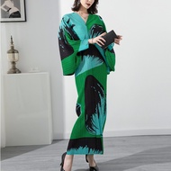 Muslimah pleated print batwing sleeve dresses women's new plus size loose long dress