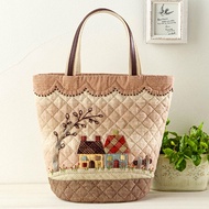 [Direct from JAPAN] Patchwork quilt craft Shibata Akemi happiness mood mutter about the House with cute patchwork bag...