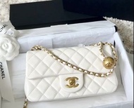 Chanel 26c白色金球cf mini