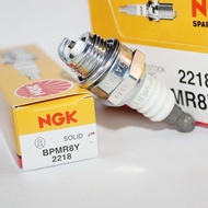 ปลั๊กไฟกระพริบ NGK BPMR8Y เหมาะสำหรับเครื่องยนต์สองสูบในเครื่องจักรตัดไม้ L7TC L7T CJ7Y BPM6A BPM8Y