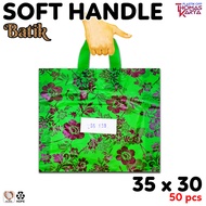 Kantong Plastik Softhandle 35x30 Motif Batik isi 50 Tas Kresek Box Brownies L 30x11 / Dus Nasi 22x22