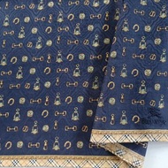 Burberry 古董手帕 馬術圖騰 格紋邊框 21 x 21 英吋